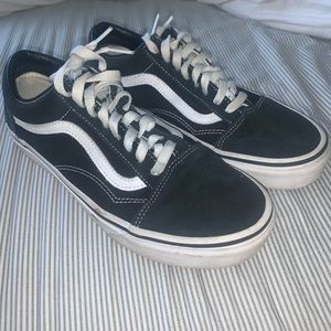 Old Skool black &white vans